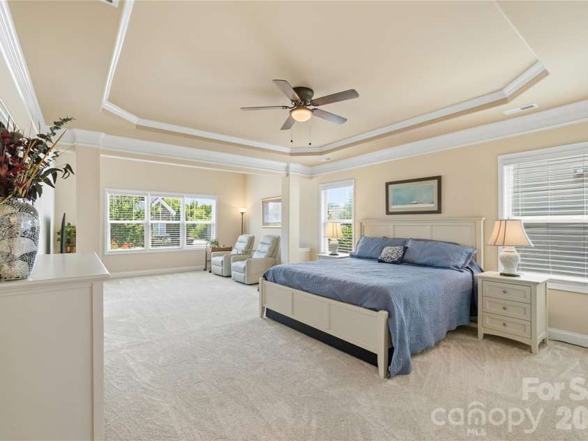 2827 Donegal Drive, Kannapolis, NC 28081.  MLS# CAR4402710, YatesRealty ID 32394. 