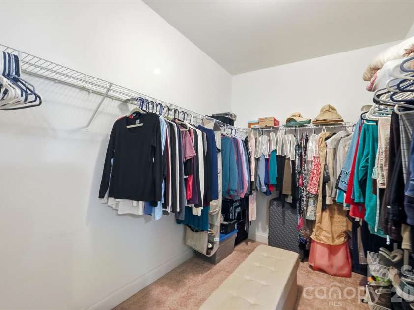 2827 Donegal Drive, Kannapolis, NC 28081.  MLS# CAR4402710, YatesRealty ID 32394. 