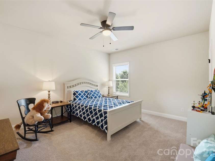2827 Donegal Drive, Kannapolis, NC 28081.  MLS# CAR4402710, YatesRealty ID 32394. 