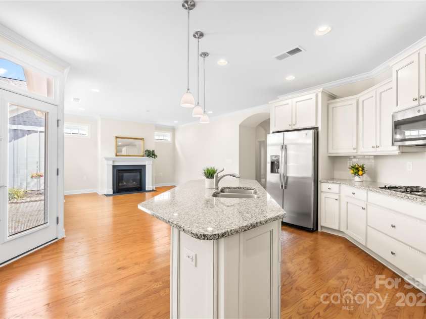 135 Valleymist Lane, Mooresville, NC 28117.  MLS# CAR4278379, YatesRealty ID 32395. 