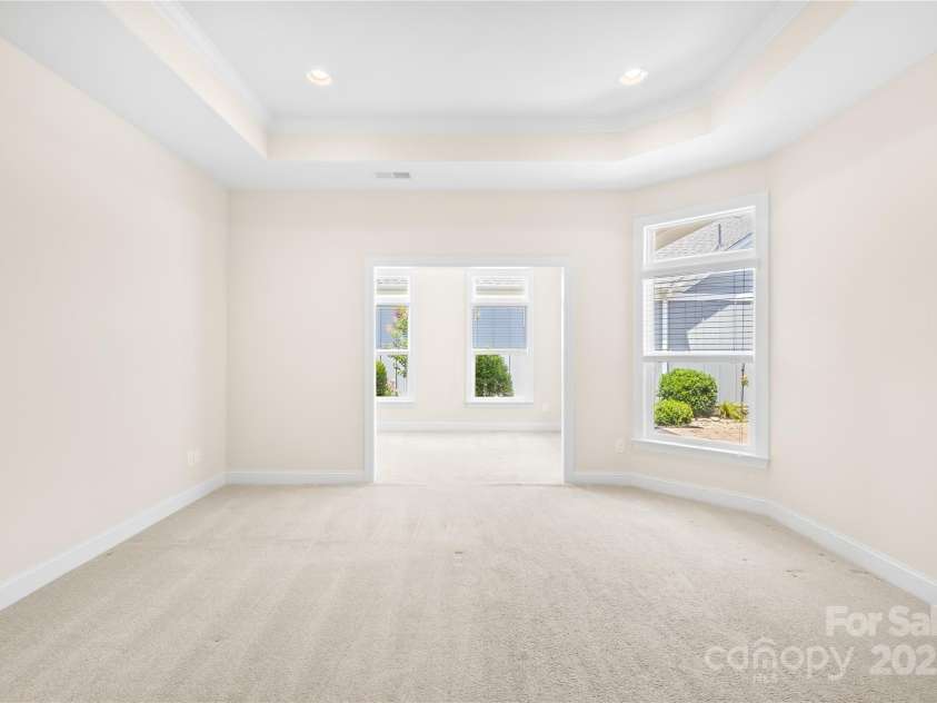 135 Valleymist Lane, Mooresville, NC 28117.  MLS# CAR4278379, YatesRealty ID 32395. Primary bedroom