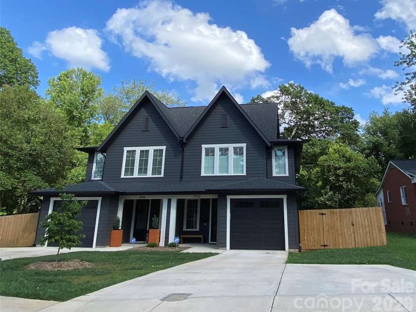 809 Norris Avenue, Charlotte, NC 28206.  MLS# CAR4387016, YatesRealty ID 32396. 
