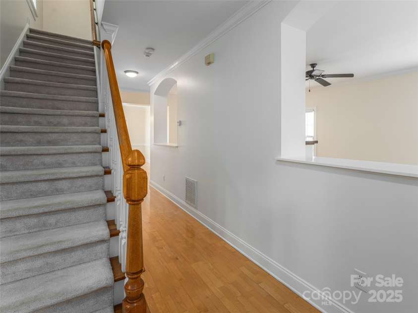 131 White Ash Drive, Asheville, NC 28803.  MLS# CAR4281962, YatesRealty ID 32398. 