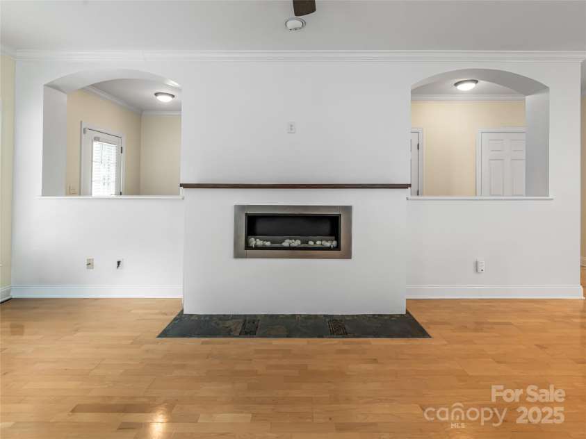 131 White Ash Drive, Asheville, NC 28803.  MLS# CAR4281962, YatesRealty ID 32398. 