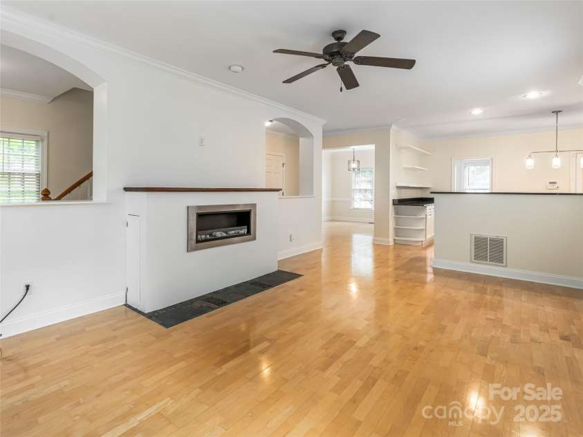 131 White Ash Drive, Asheville, NC 28803.  MLS# CAR4281962, YatesRealty ID 32398. 