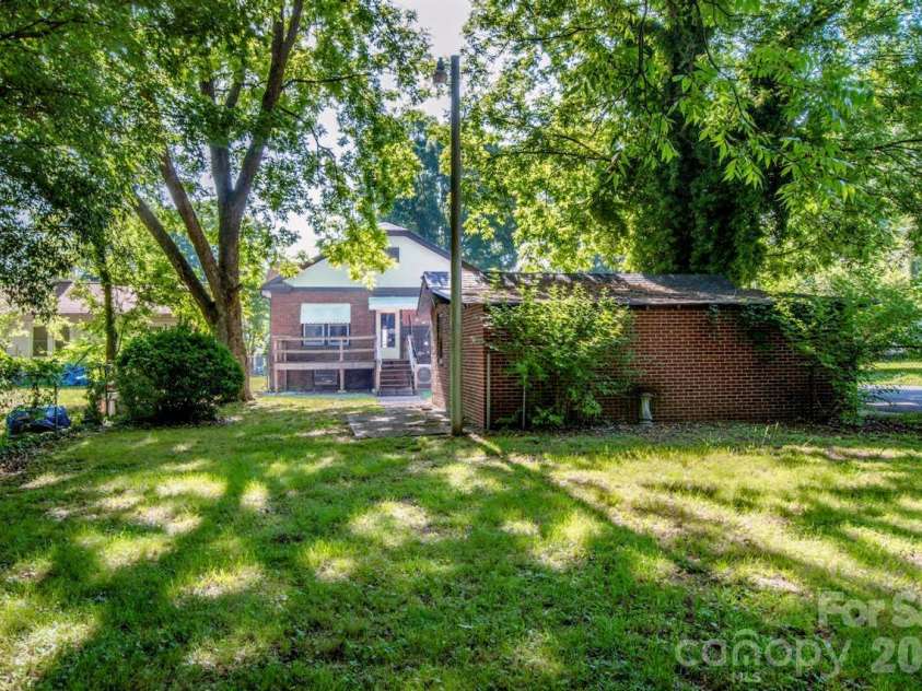 801 4th Street, Spencer, NC 28159.  MLS# CAR4392657, YatesRealty ID 32398. Rear Yard View