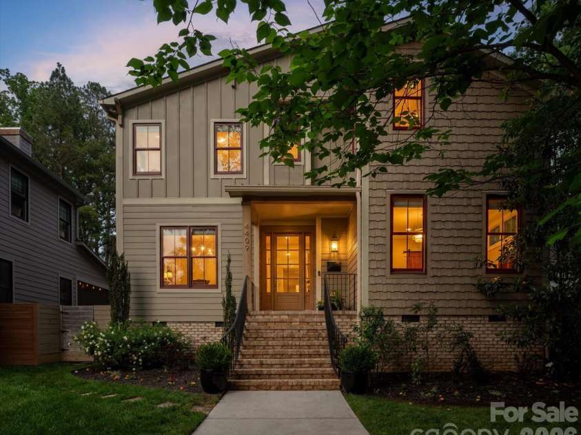4409 Raney Way, Charlotte, NC 28205.  MLS# CAR4386355, YatesRealty ID 32399. 