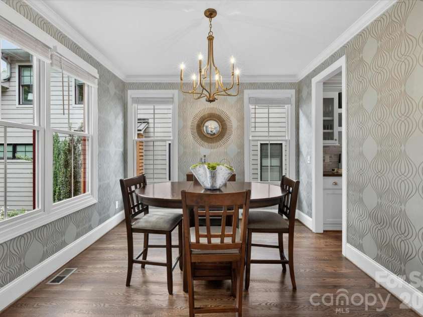4409 Raney Way, Charlotte, NC 28205.  MLS# CAR4386355, YatesRealty ID 32399. 