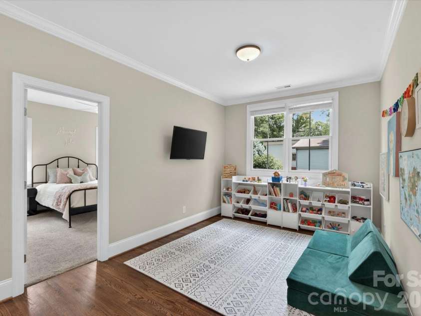 4409 Raney Way, Charlotte, NC 28205.  MLS# CAR4386355, YatesRealty ID 32399. 