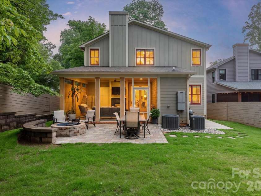 4409 Raney Way, Charlotte, NC 28205.  MLS# CAR4386355, YatesRealty ID 32399. 