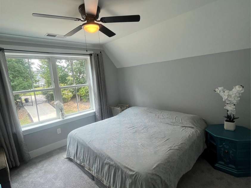 900 Houston Heights Road, Charlotte, NC 28262.  MLS# CAR4281535, YatesRealty ID 32399. 