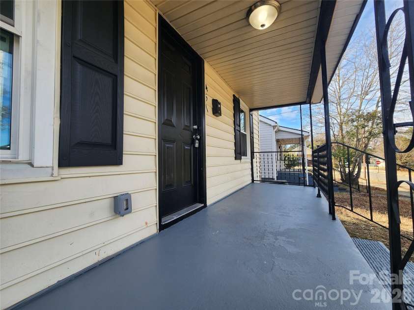 457 Fewell Street, Rock Hill, SC 29730.  MLS# CAR4337647, YatesRealty ID 3240. 