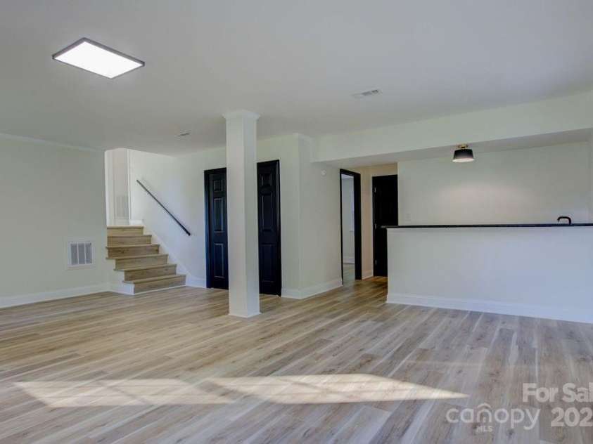 5900 Oakwielde Court, Mint Hill, NC 28227.  MLS# CAR4329157, YatesRealty ID 32400. 