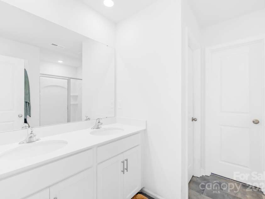 7741 Stonehouse Drive, Gastonia, NC 28056.  MLS# CAR4286760, YatesRealty ID 32401. 