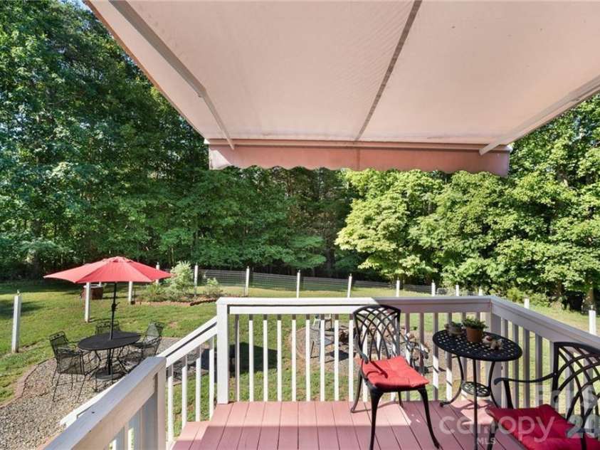 274 Echo Hollar Road, Westfield, NC 27053.  MLS# CAR4396518, YatesRealty ID 32402. 