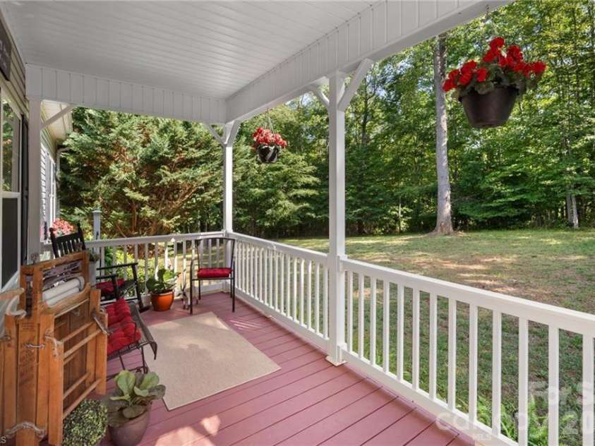 274 Echo Hollar Road, Westfield, NC 27053.  MLS# CAR4396518, YatesRealty ID 32402. 
