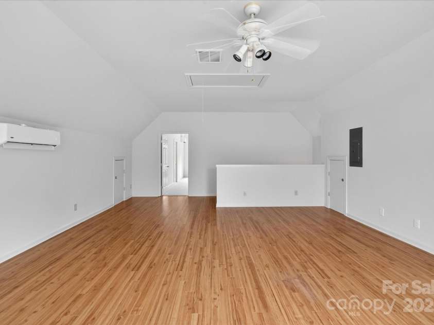 2416 River Oaks Drive, Waxhaw, NC 28173.  MLS# CAR4287585, YatesRealty ID 32403. 