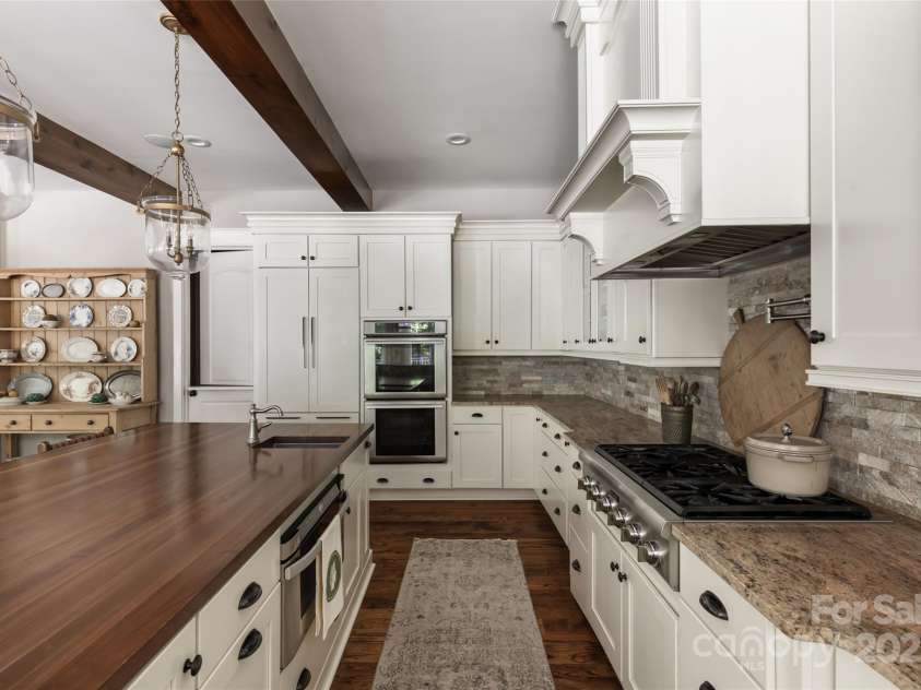 1415 Rosehill Drive, Waxhaw, NC 28173.  MLS# CAR4289502, YatesRealty ID 32404. 