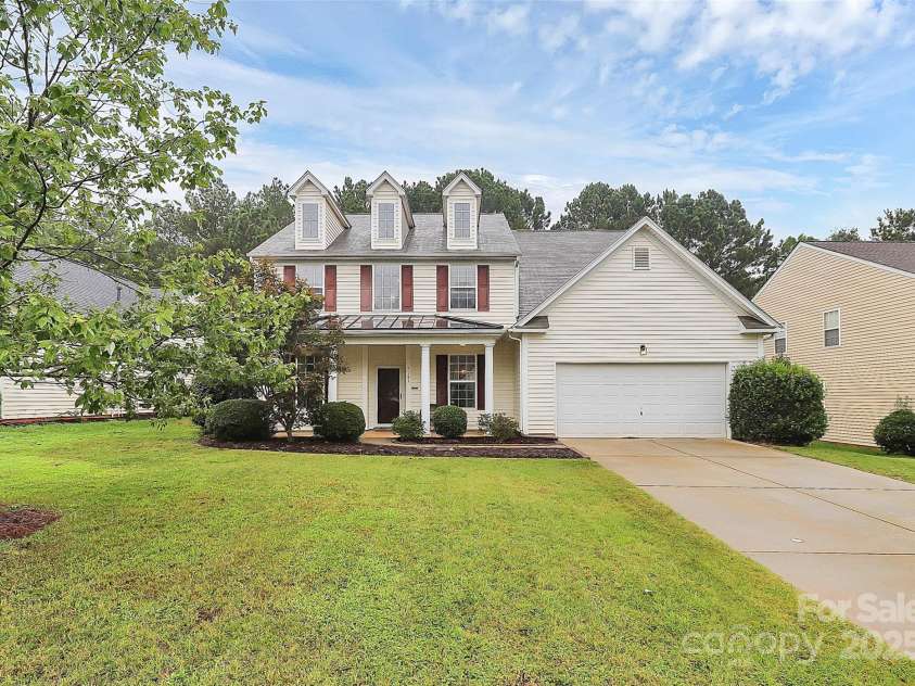 3161 Pine Bluff Way, Fort Mill, SC 29707.  MLS# CAR4289165, YatesRealty ID 32405. 