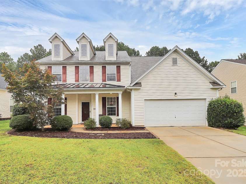 3161 Pine Bluff Way, Fort Mill, SC 29707.  MLS# CAR4289165, YatesRealty ID 32405. 