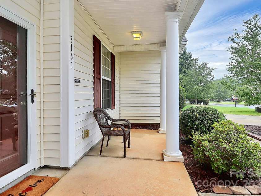 3161 Pine Bluff Way, Fort Mill, SC 29707.  MLS# CAR4289165, YatesRealty ID 32405. 