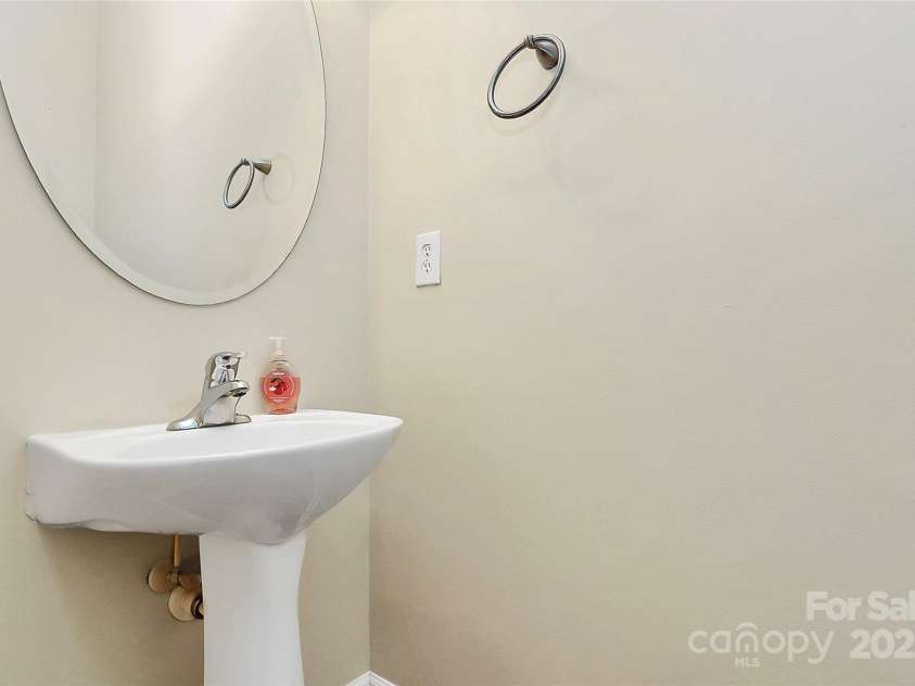 3161 Pine Bluff Way, Fort Mill, SC 29707.  MLS# CAR4289165, YatesRealty ID 32405. 