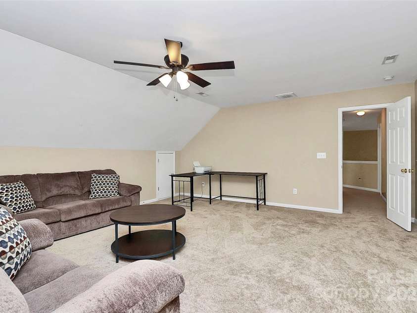 3161 Pine Bluff Way, Fort Mill, SC 29707.  MLS# CAR4289165, YatesRealty ID 32405. 