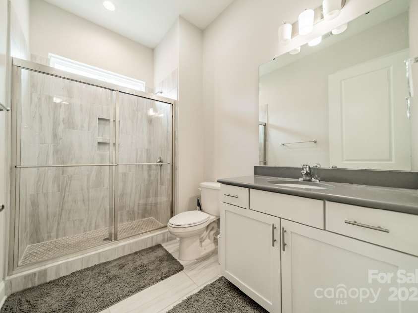 17150 Sand Bank Road, Charlotte, NC 28278.  MLS# CAR4290063, YatesRealty ID 32406. 
