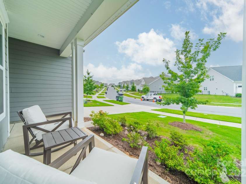 17150 Sand Bank Road, Charlotte, NC 28278.  MLS# CAR4290063, YatesRealty ID 32406. 