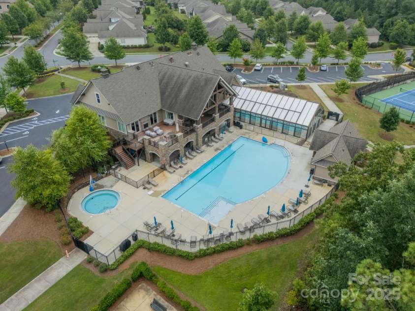 17150 Sand Bank Road, Charlotte, NC 28278.  MLS# CAR4290063, YatesRealty ID 32406. 