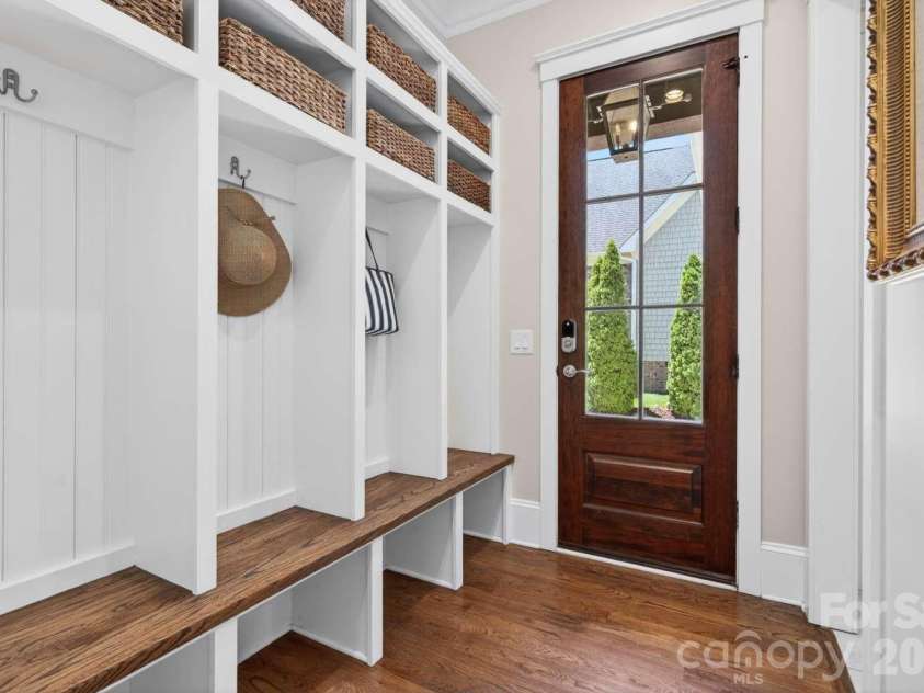 18027 Shearer Road, Davidson, NC 28036.  MLS# CAR4394599, YatesRealty ID 32407. 