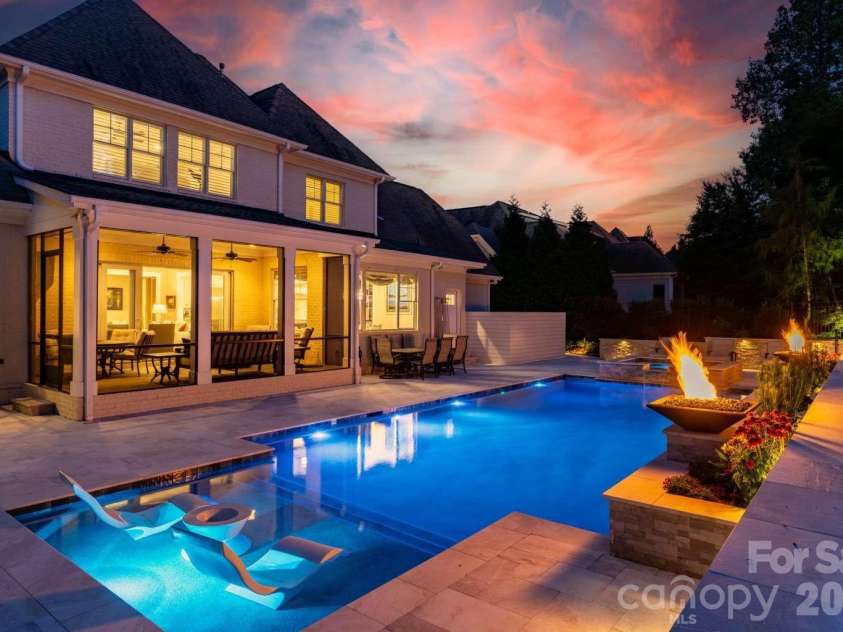 18027 Shearer Road, Davidson, NC 28036.  MLS# CAR4394599, YatesRealty ID 32407. 