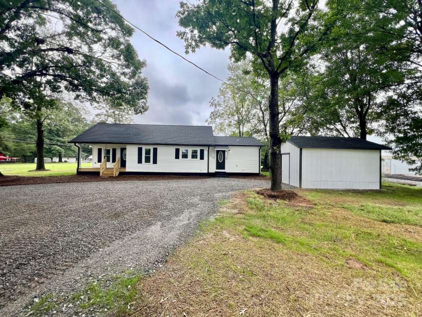 5665 NC Hwy 90 Highway, Hiddenite, NC 28636.  MLS# CAR4290476, YatesRealty ID 32407. 