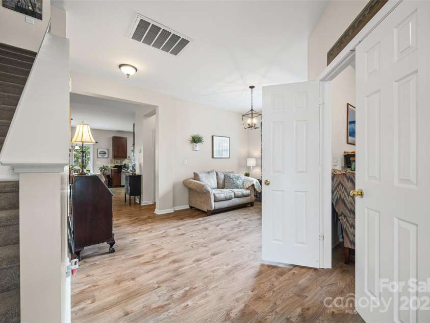 409 Garden Grove Road, Fort Mill, SC 29708.  MLS# CAR4290523, YatesRealty ID 32408. 