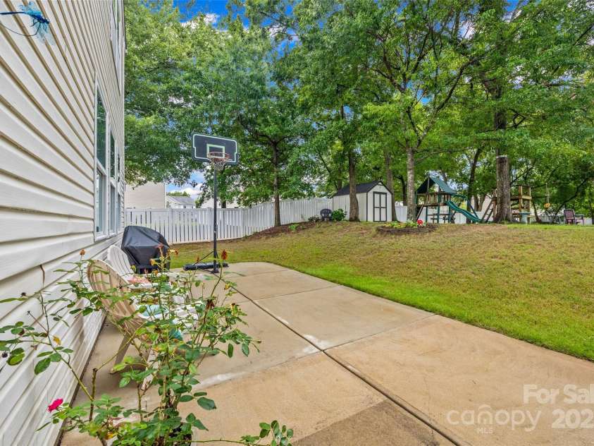 409 Garden Grove Road, Fort Mill, SC 29708.  MLS# CAR4290523, YatesRealty ID 32408. 