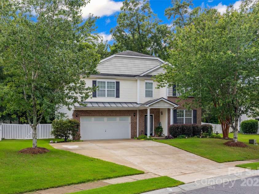 409 Garden Grove Road, Fort Mill, SC 29708.  MLS# CAR4290523, YatesRealty ID 32408. Front of house