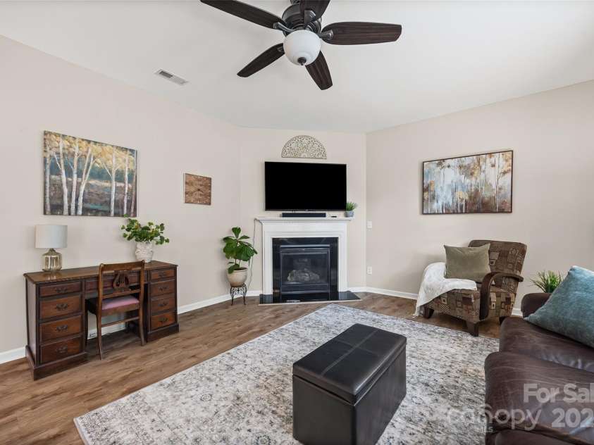 409 Garden Grove Road, Fort Mill, SC 29708.  MLS# CAR4290523, YatesRealty ID 32408. Living Room