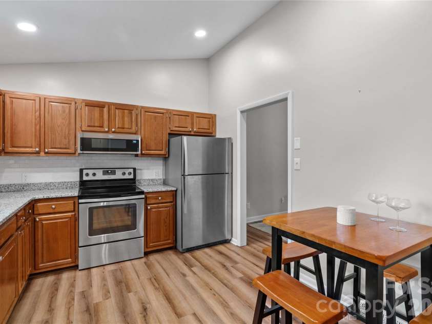 502 Wellington Hills Circle, Salisbury, NC 28147.  MLS# CAR4390526, YatesRealty ID 32408. 