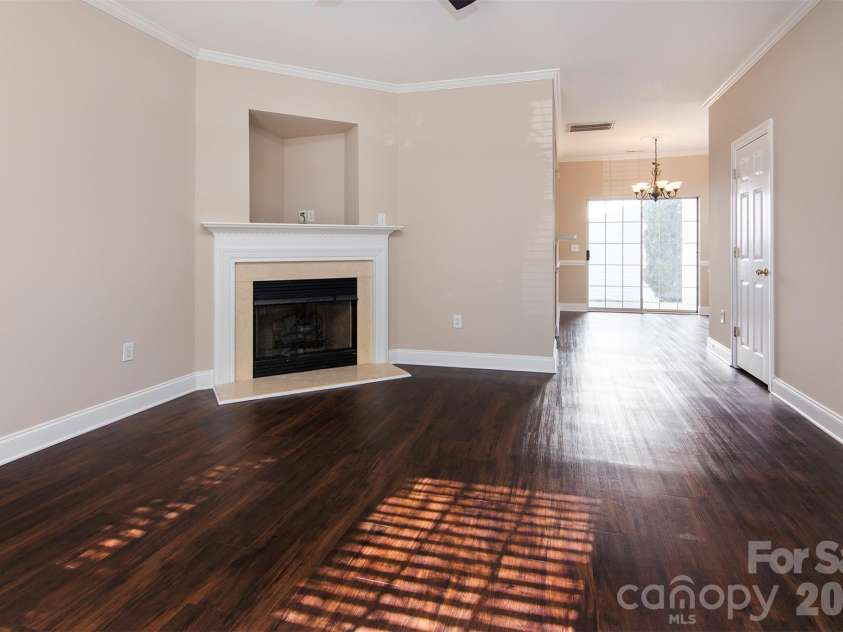 2425 Ryerson Court, Charlotte, NC 28213.  MLS# CAR4335822, YatesRealty ID 3241. 