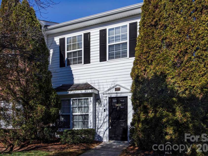 2425 Ryerson Court, Charlotte, NC 28213.  MLS# CAR4335822, YatesRealty ID 3241. 