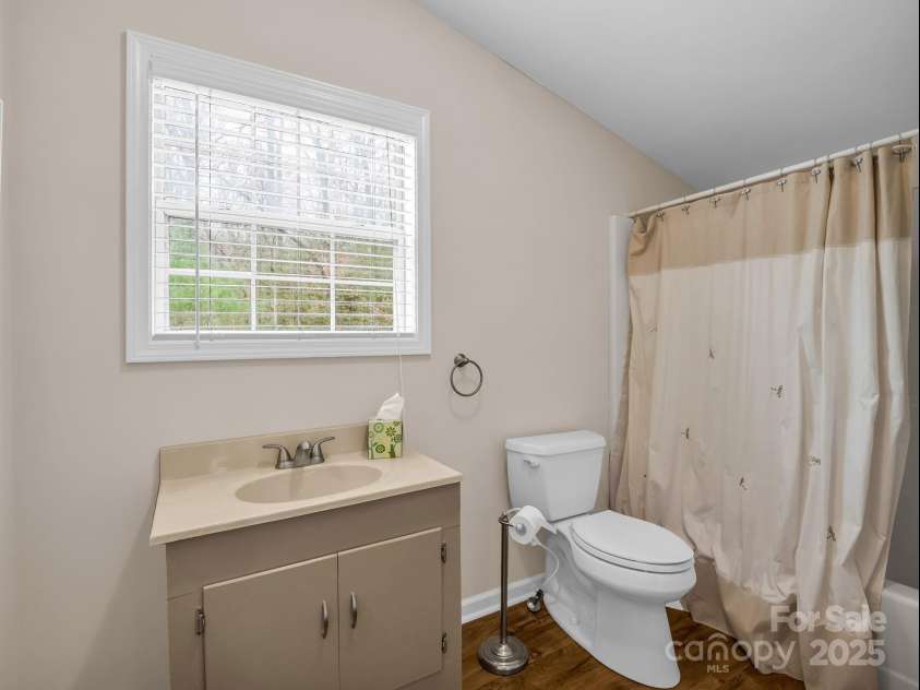 38 Renea Drive, Brevard, NC 28712.  MLS# CAR4325098, YatesRealty ID 3241. 