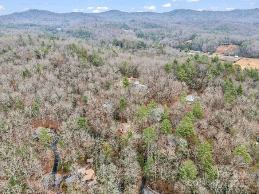 38 Renea Drive, Brevard, NC 28712.  MLS# CAR4325098, YatesRealty ID 3241. 