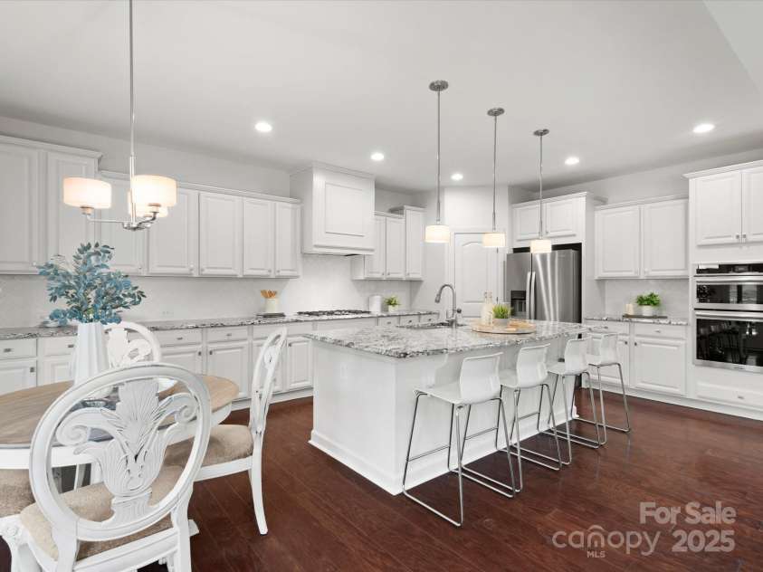 805 Five Leaf Lane, Waxhaw, NC 28173.  MLS# CAR4236004, YatesRealty ID 3241. 