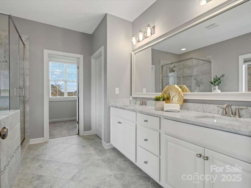 805 Five Leaf Lane, Waxhaw, NC 28173.  MLS# CAR4236004, YatesRealty ID 3241. 