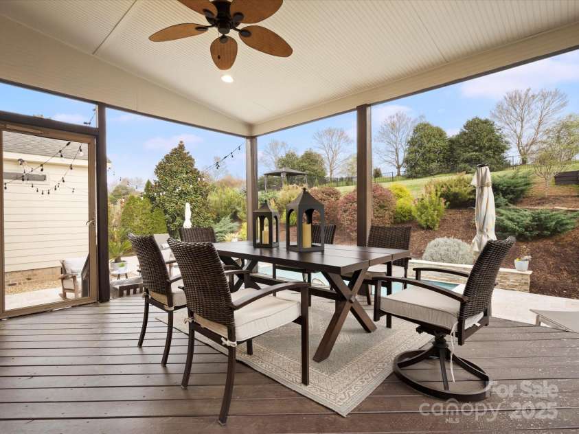 805 Five Leaf Lane, Waxhaw, NC 28173.  MLS# CAR4236004, YatesRealty ID 3241. 