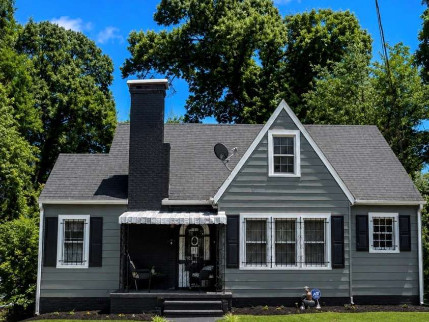 2918 Rush Avenue, Charlotte, NC 28208.  MLS# CAR4394242, YatesRealty ID 32411. 