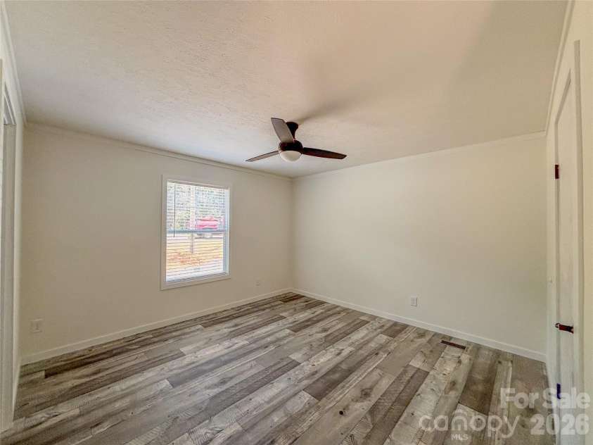 2401 Liberty Church Road, Hickory, NC 28601.  MLS# CAR4395624, YatesRealty ID 32412. 