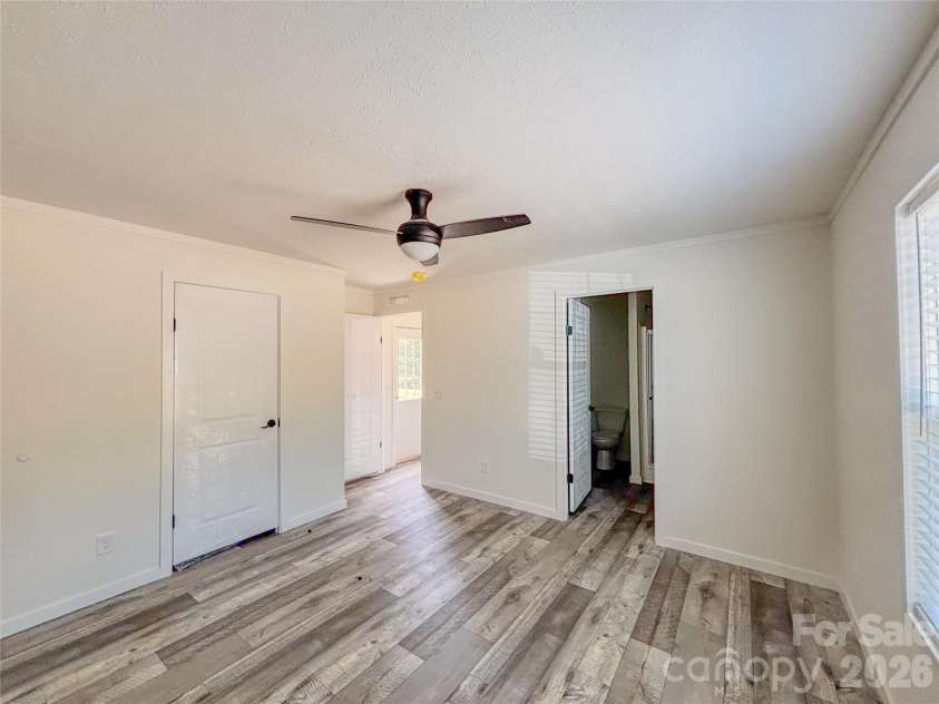 2401 Liberty Church Road, Hickory, NC 28601.  MLS# CAR4395624, YatesRealty ID 32412. 