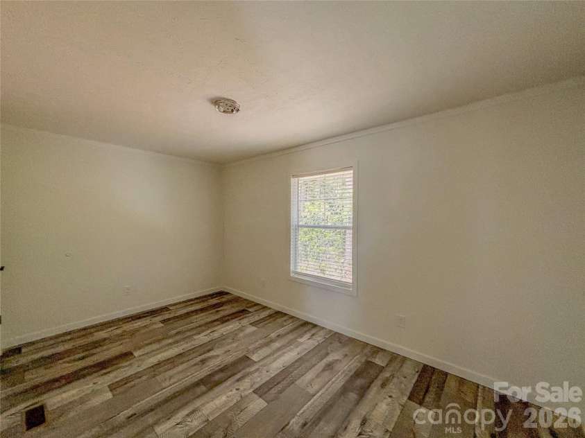 2401 Liberty Church Road, Hickory, NC 28601.  MLS# CAR4395624, YatesRealty ID 32412. 