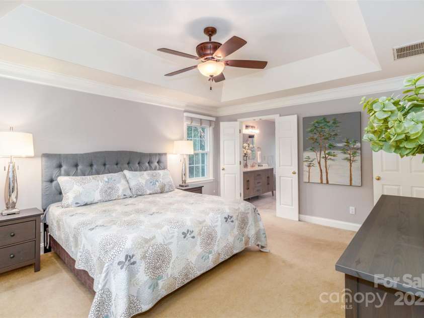 302 Bramwell Place, Matthews, NC 28105.  MLS# CAR4291565, YatesRealty ID 32413. 